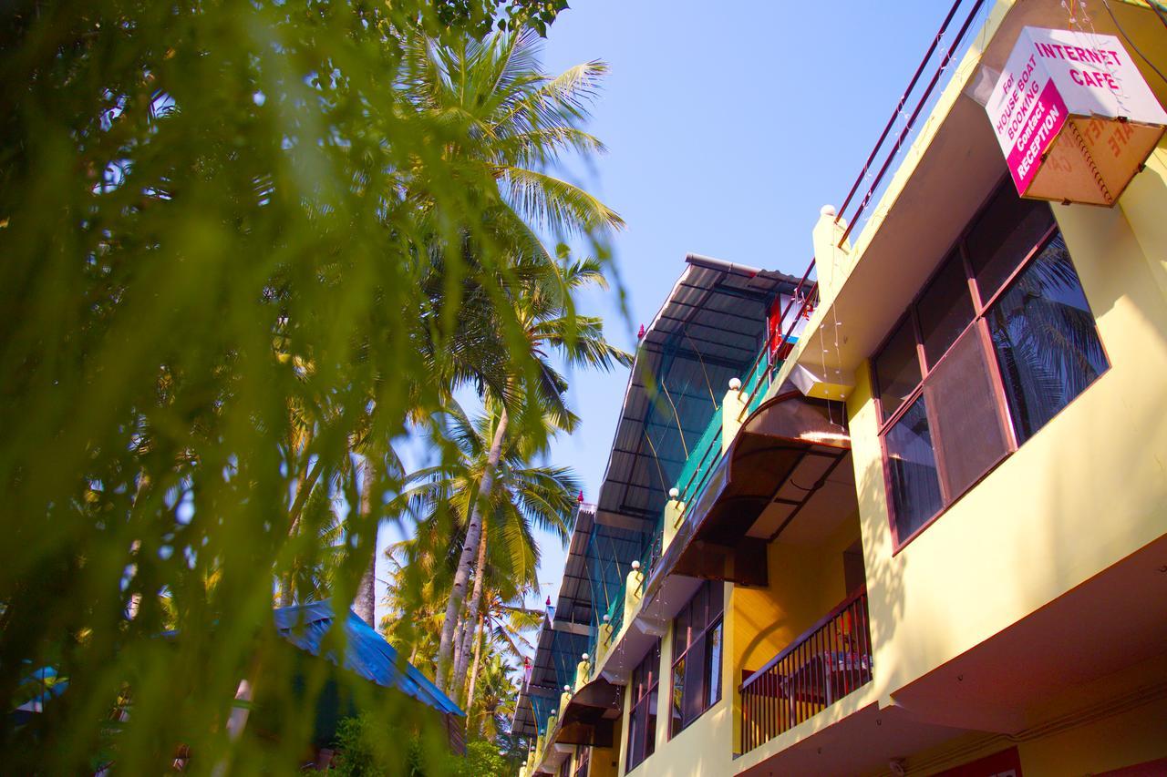Panchavadi Ayurvedic Beach Resort Варкала Экстерьер фото